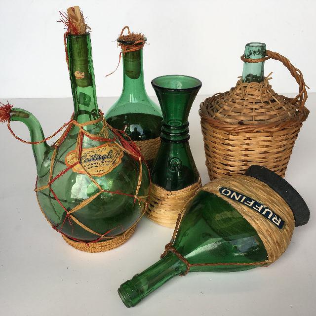 BOTTLE, Carafe Wicker Covered